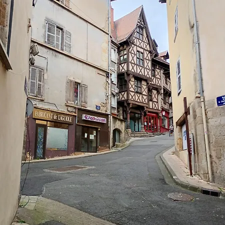 Duplex Center - Clermont-ferrand - Lyon - Free Parking - Self-check-in